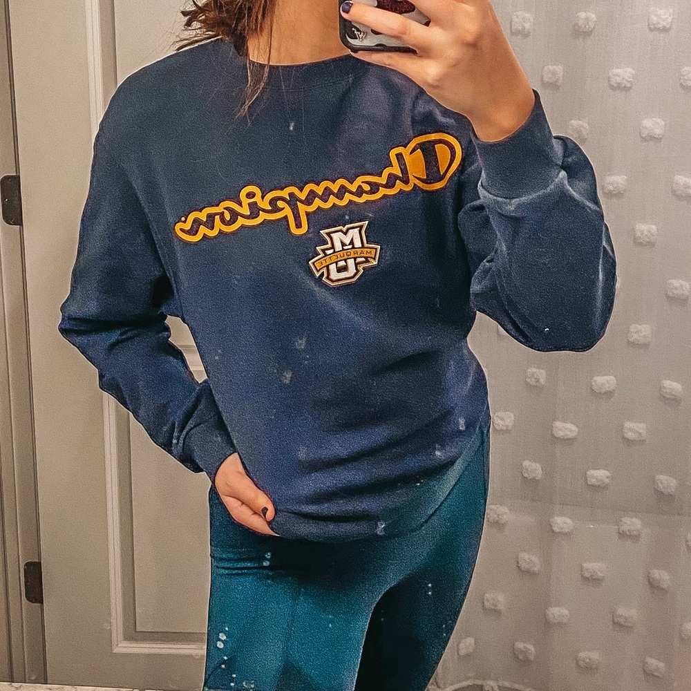 Marquette Crewneck